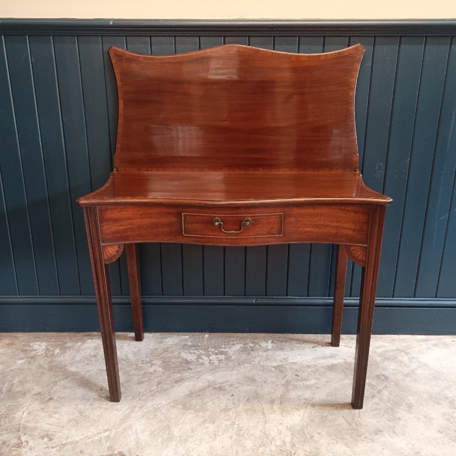 Antique George III Mahogany Tea Card Side Table (9).jpg